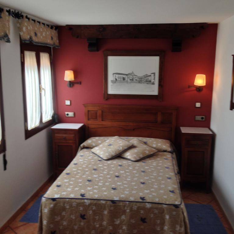 Hospederia Ana Pilar Otel Porcuna Oda fotoğraf
