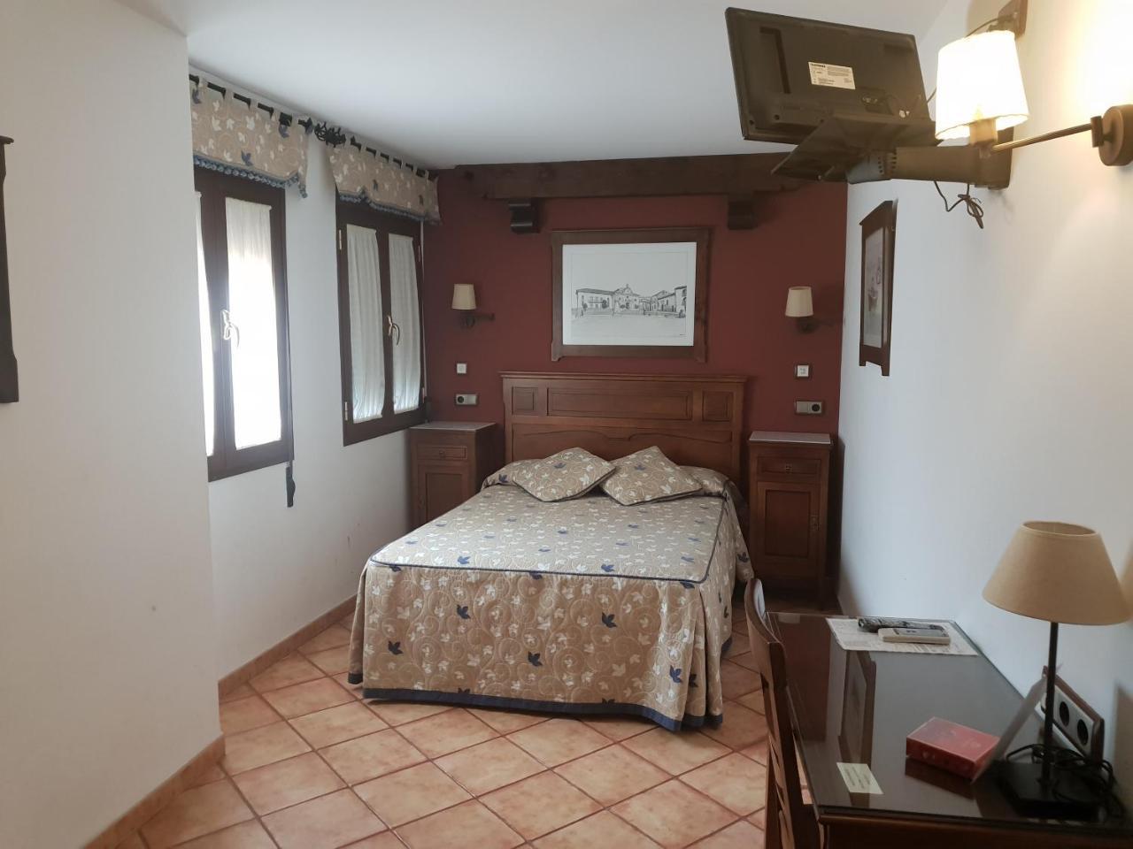 Hospederia Ana Pilar Otel Porcuna Dış mekan fotoğraf